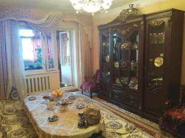 Продается квартира в Мирзо Улугбекском районе Новомосковская