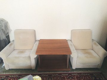 Кресла и стол