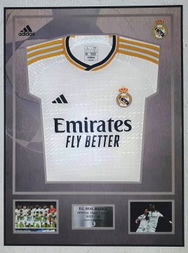 Футболка Реал Мадрид в рамке (T-shirt in frame).